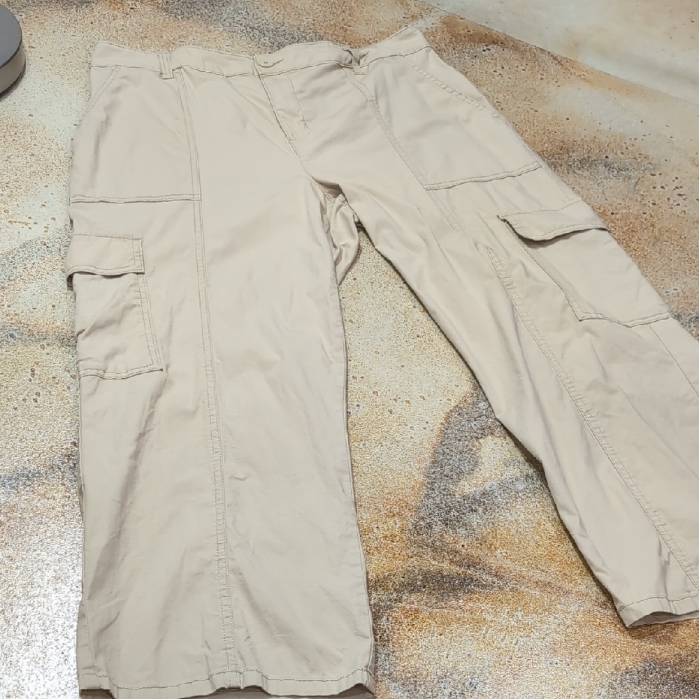 Sanctuary | Lightweight Cotton Stretch Light Tan Cargo Pants Size XXL - Picture 6 of 12